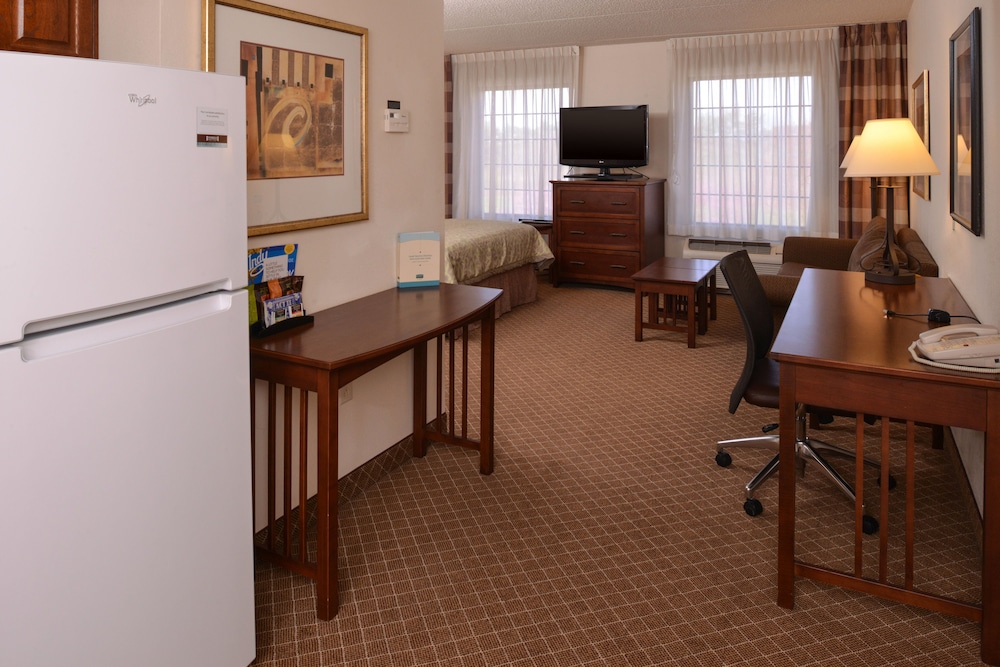 Staybridge Suites Indianapolis Airport by IHG - photo 6