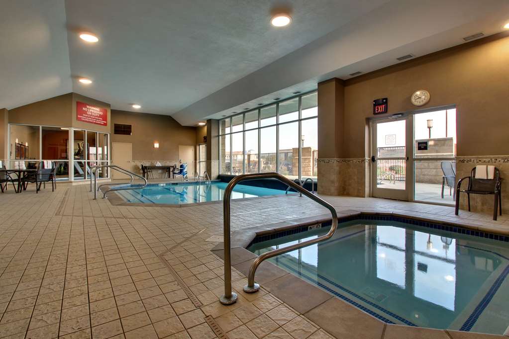 Drury Inn & Suites Findlay - photo 57