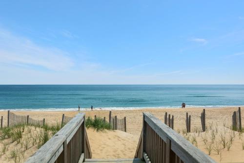 Pompano - carbon neutral hotel in Nags Head