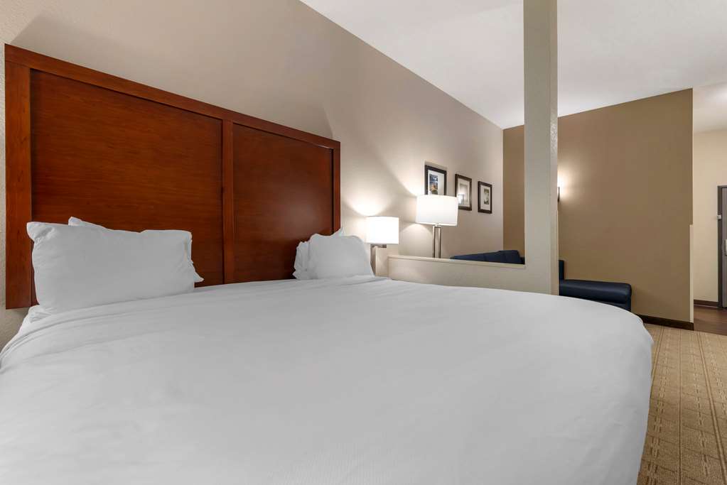 Comfort Inn & Suites North Mankato - photo 35