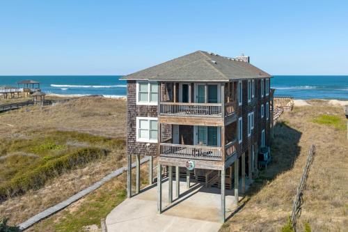 Woodshed - carbon neutral hotel in Kill Devil Hills