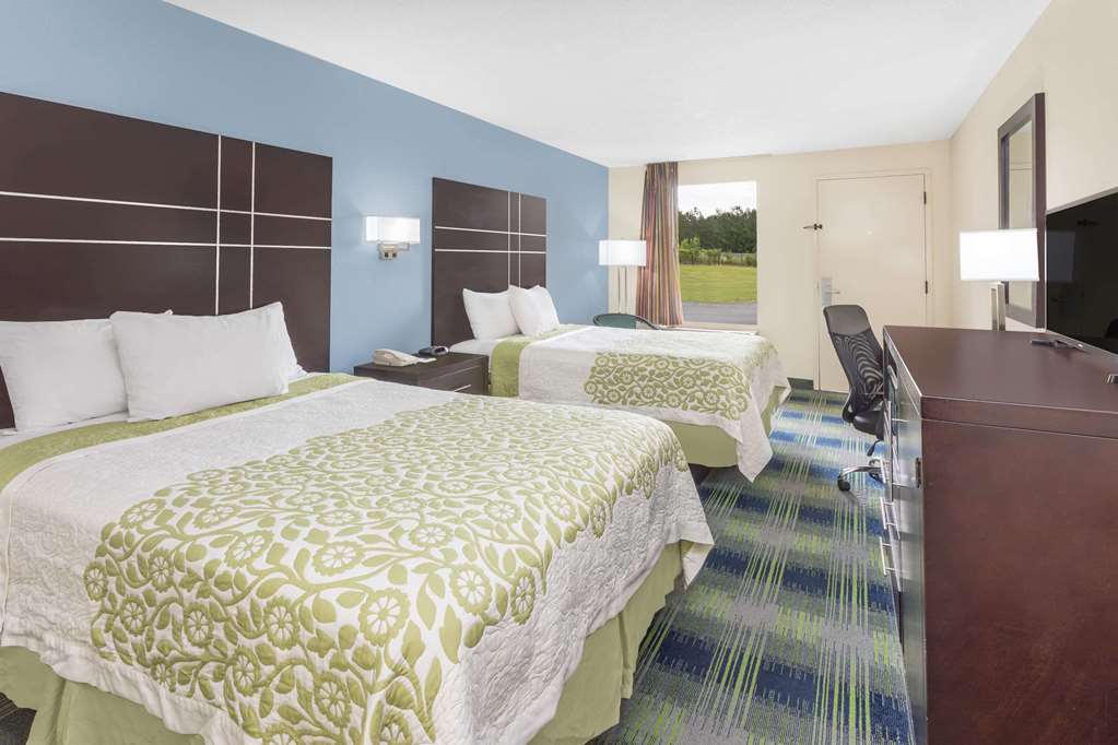 Days Inn by Wyndham Newberry - photo 9
