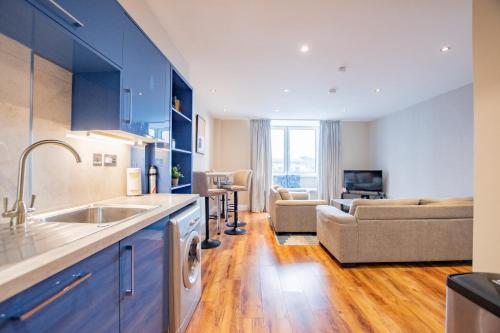 DockView Port 2 — 4-Star Luxury Hotel in Gaillimh, Republic of Ireland