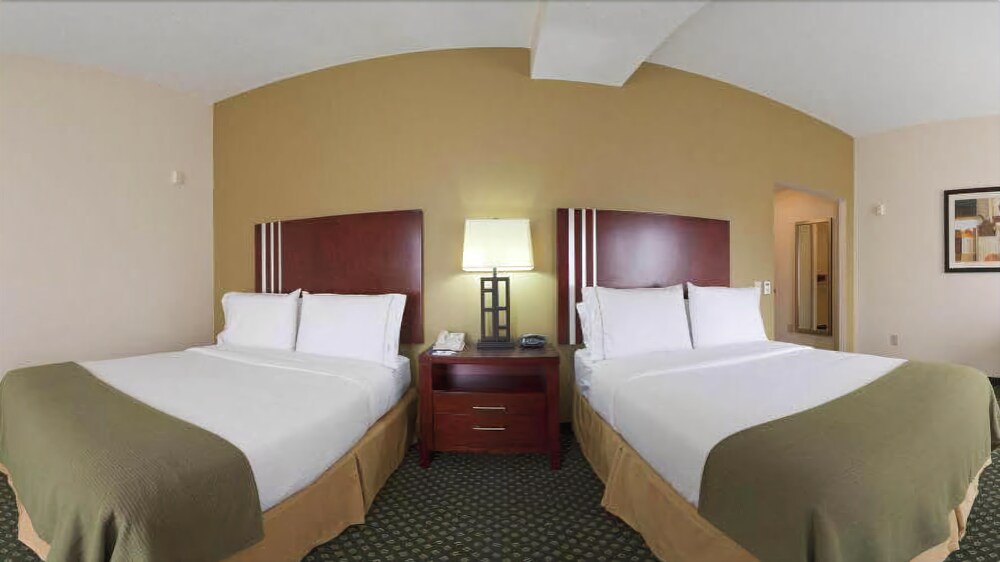Holiday Inn Express & Suites Indianapolis East By Ihg - photo 6