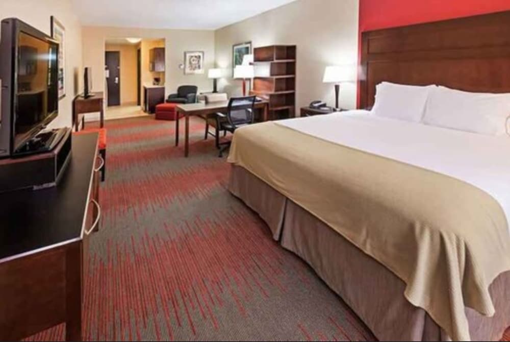 Holiday Inn Express & Suites Duncan by IHG - photo 8