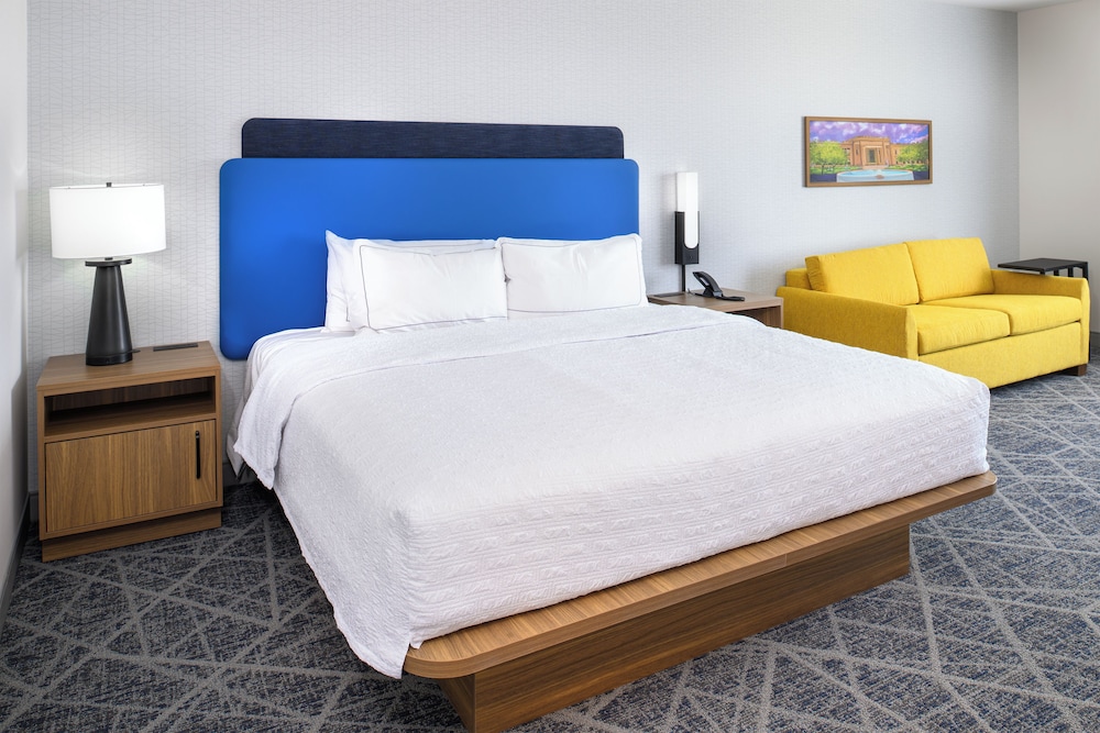 Hampton Inn by Hilton St. Louis Airport - photo 19