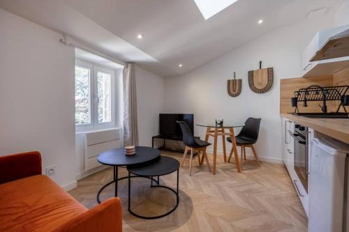 L’escale Douillette En Hyper Centre in La Rochelle, France