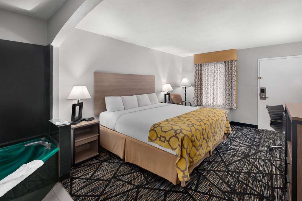 Baymont by Wyndham Mobile Tillmans Corner - photo 28