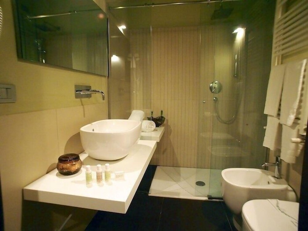 Parizzi Suites & Restaurant — Parma — photo 5