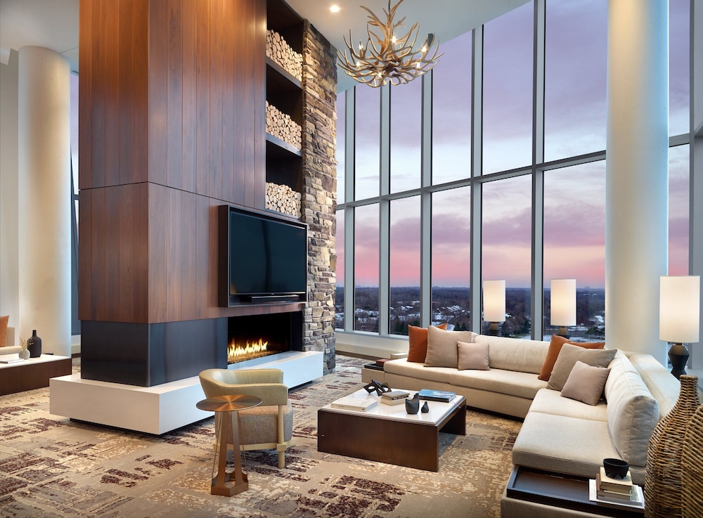 Omni Viking Lakes Hotel - photo 12