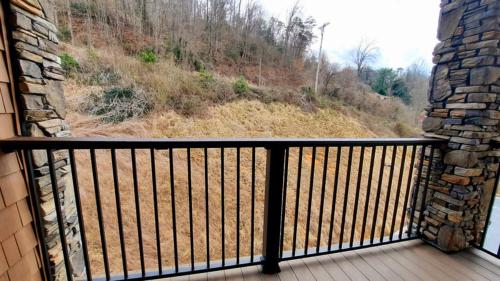Stonebrook Lodge Bryson City - photo 21