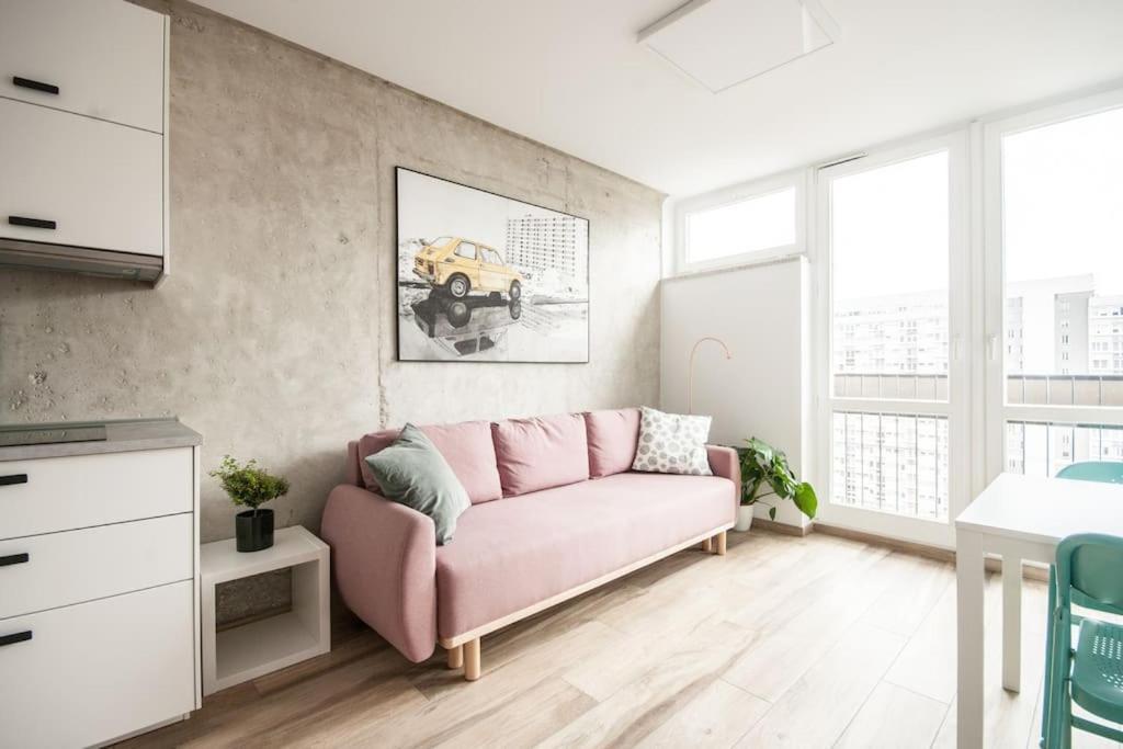 Unique Studio with stunning view & Netflix — 4-Star Luxury Hotel in Warsaw, Poland