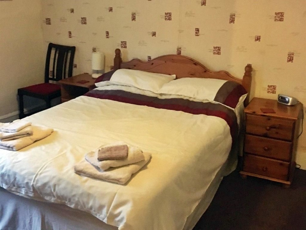 The Cavalier Inn — hotel in Great Torrington