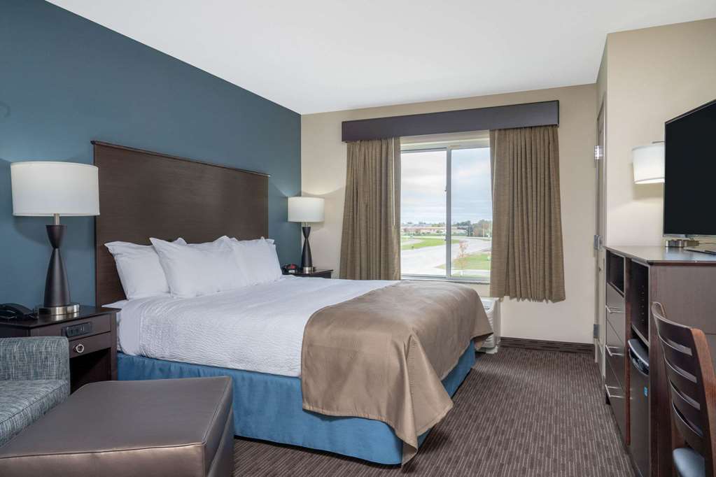 AmericInn by Wyndham Windom - photo 9