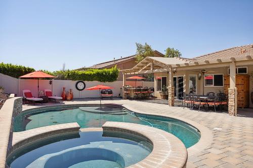 Gem With Pool Near Golf In Desert Hot Springs — Desert Hot Springs