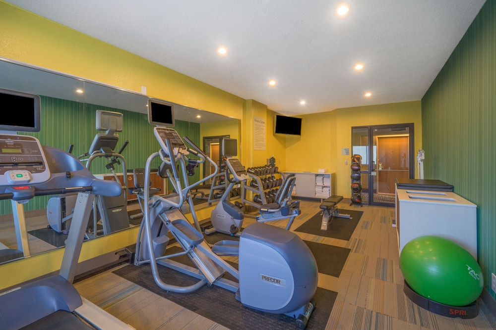 Holiday Inn Express Howe by IHG - photo 25