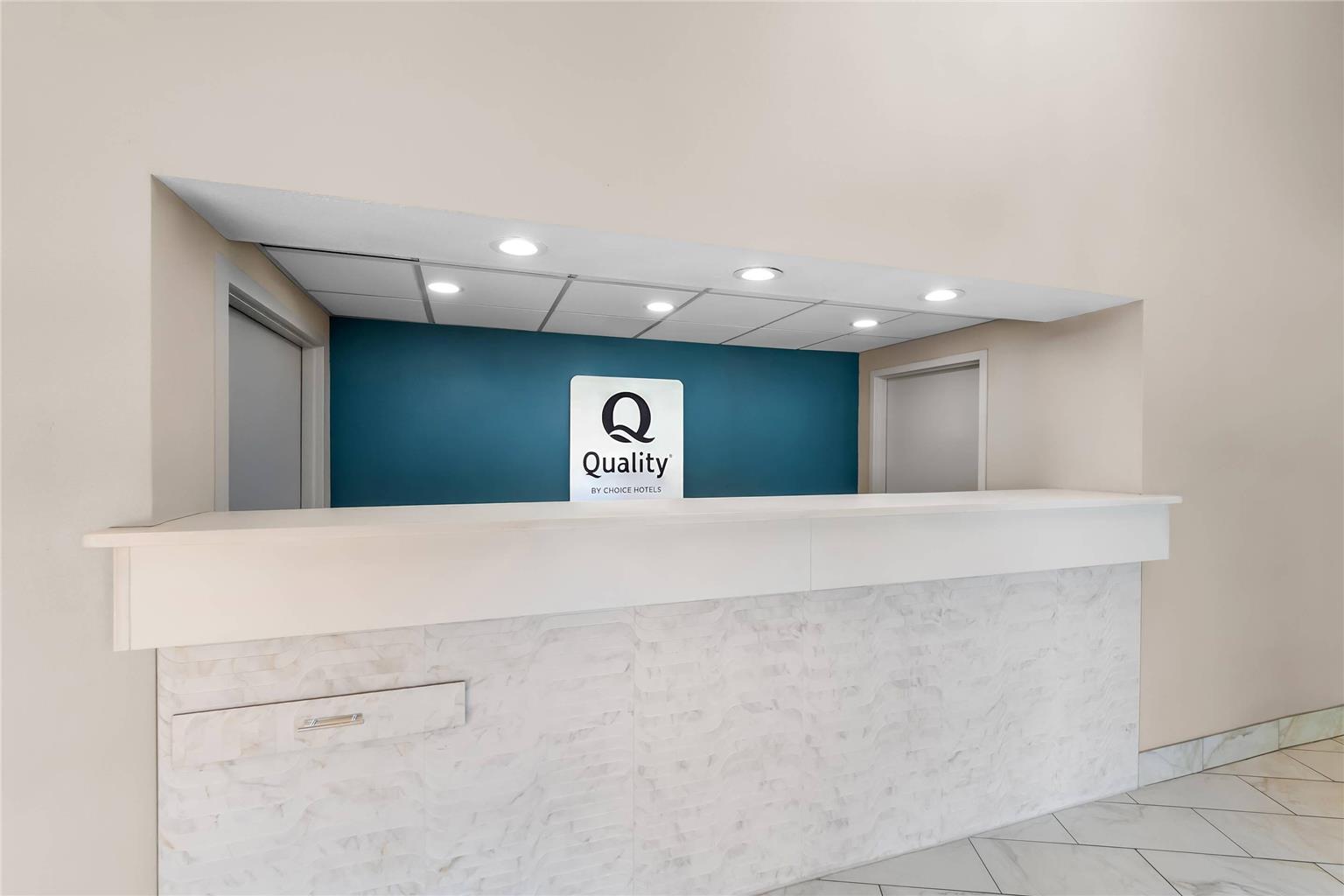 Quality Inn Chattanooga Hamilton Place - photo 6