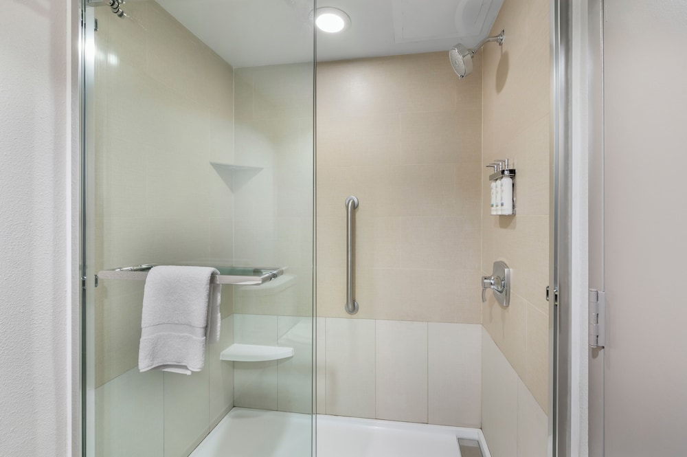 Holiday Inn Express Greencastle by IHG - photo 7