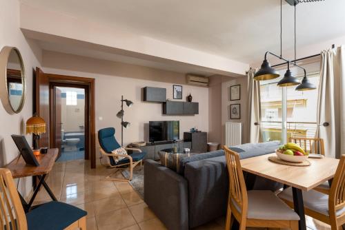 Eleni's Modern Apartment — 4-Star Luxury Hotel in Volos, Greece