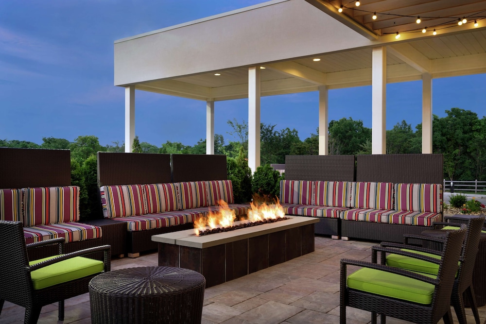 Home2 Suites by Hilton Middletown - photo 25