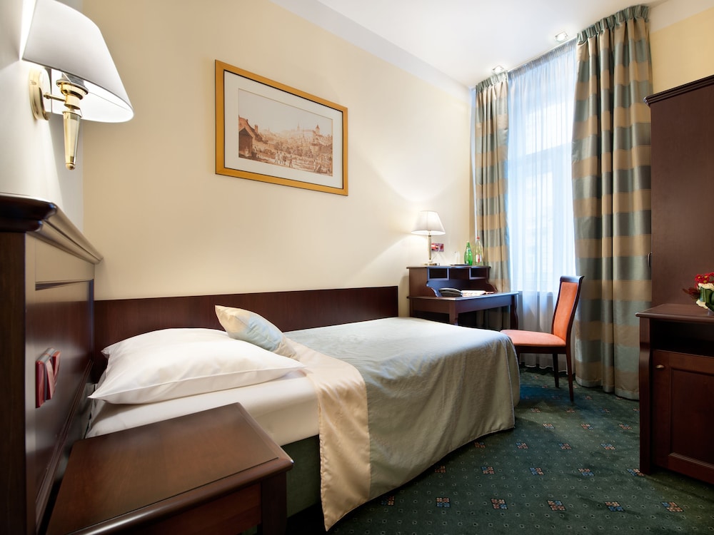 EA Hotel Downtown — Prague — photo 4