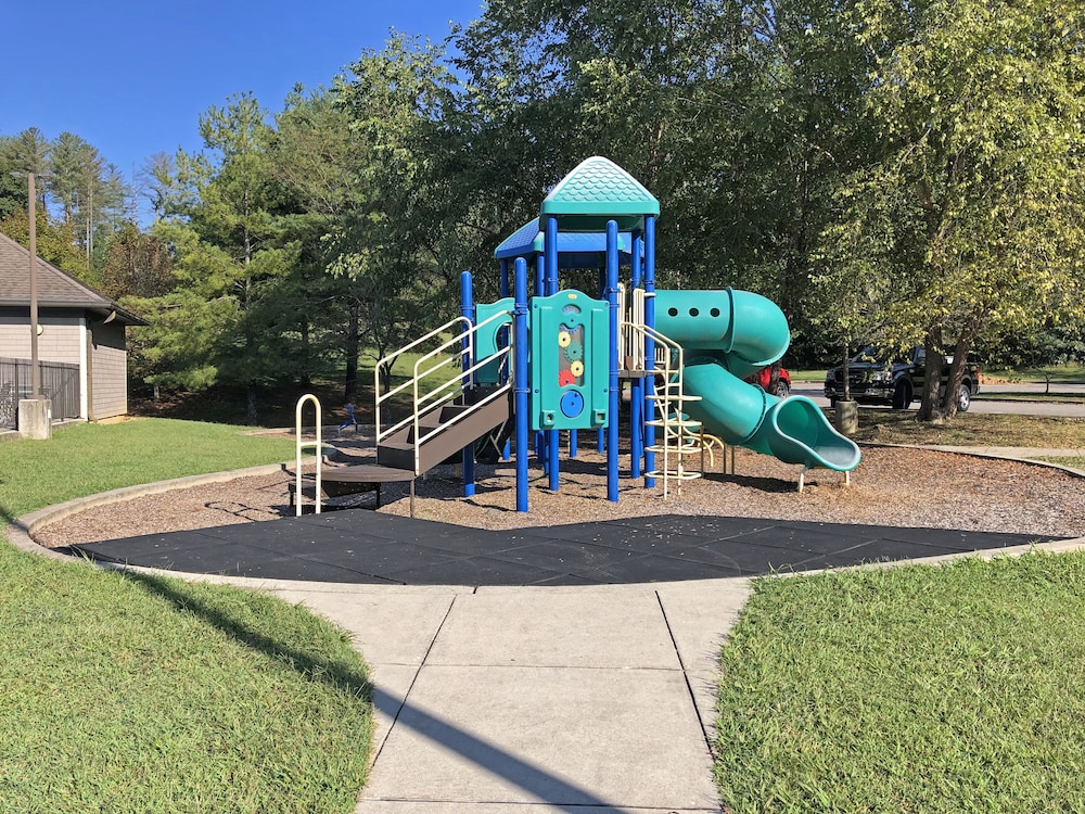 Dale Hollow Lake State Resort Park - photo 28