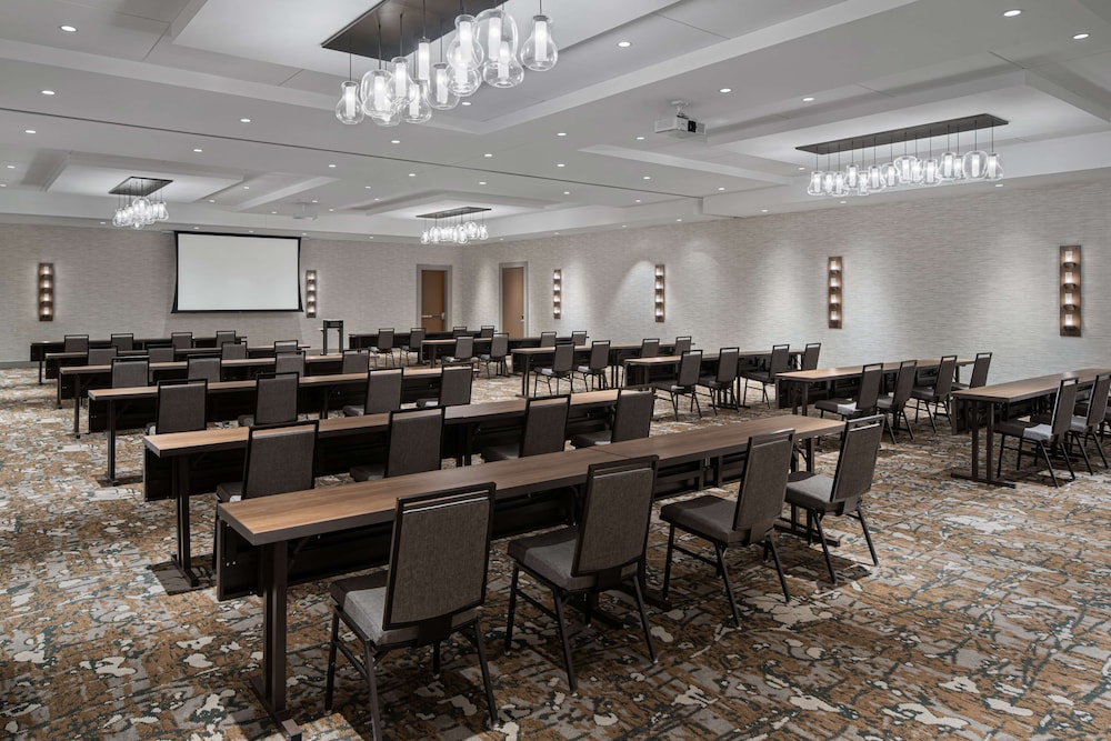 Hilton Garden Inn Camden Waterfront Philadelphia - photo 47