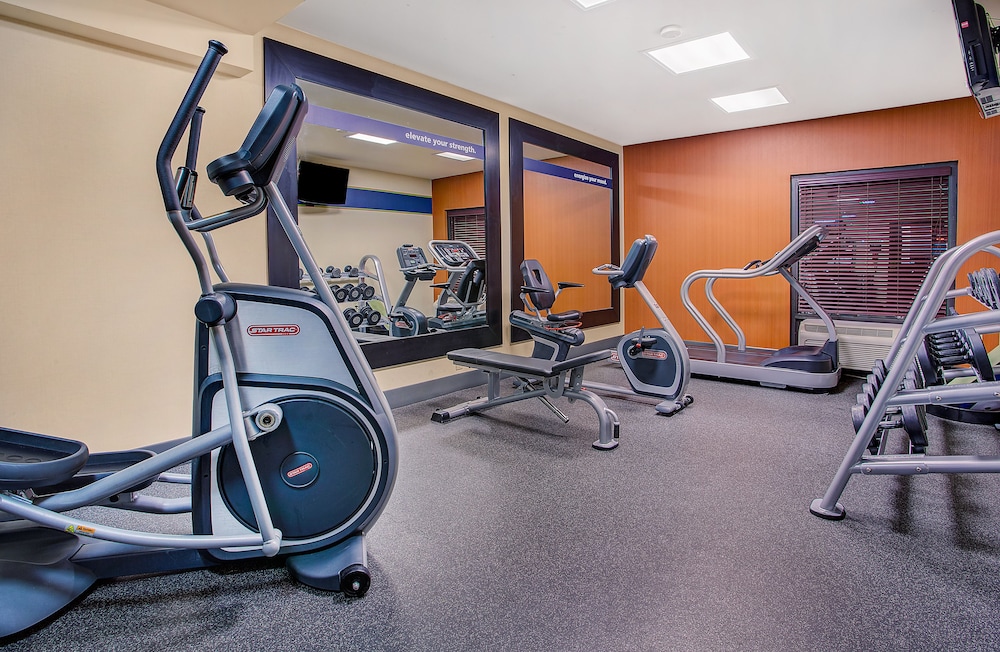 Hampton Inn Conyers - photo 37