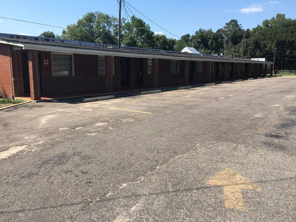 Best Value Inn Motel Sandusky - photo 68