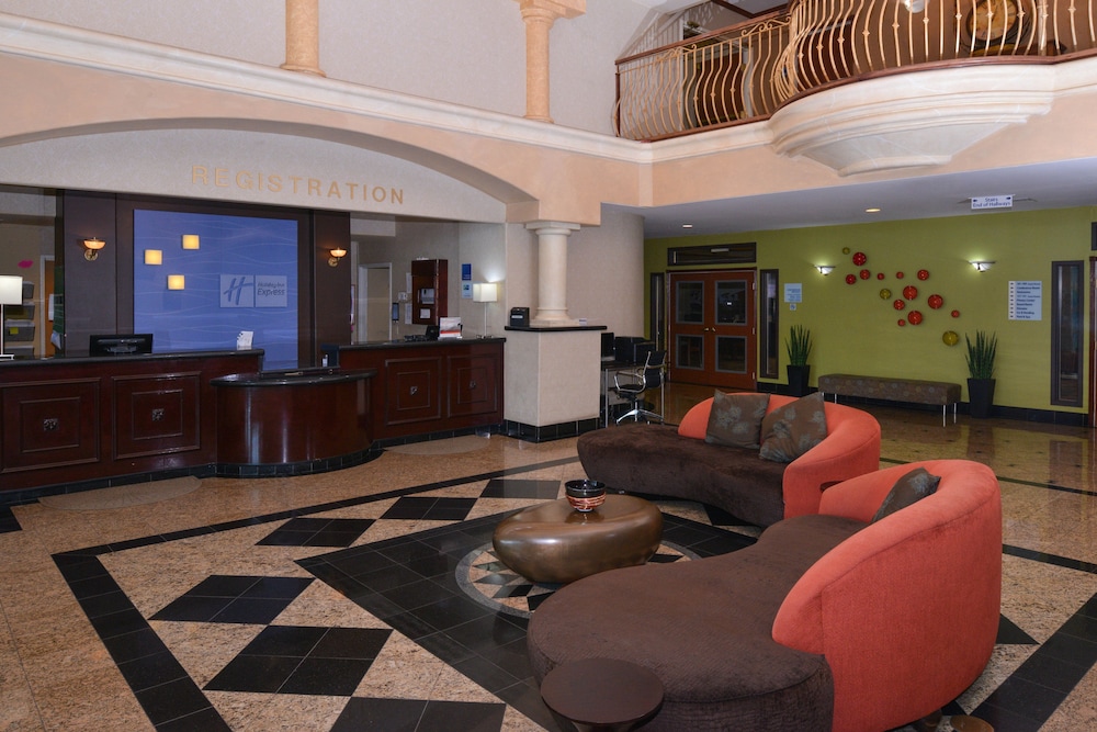 Holiday Inn Express Hotel & Suites El Centro by IHG - photo 67