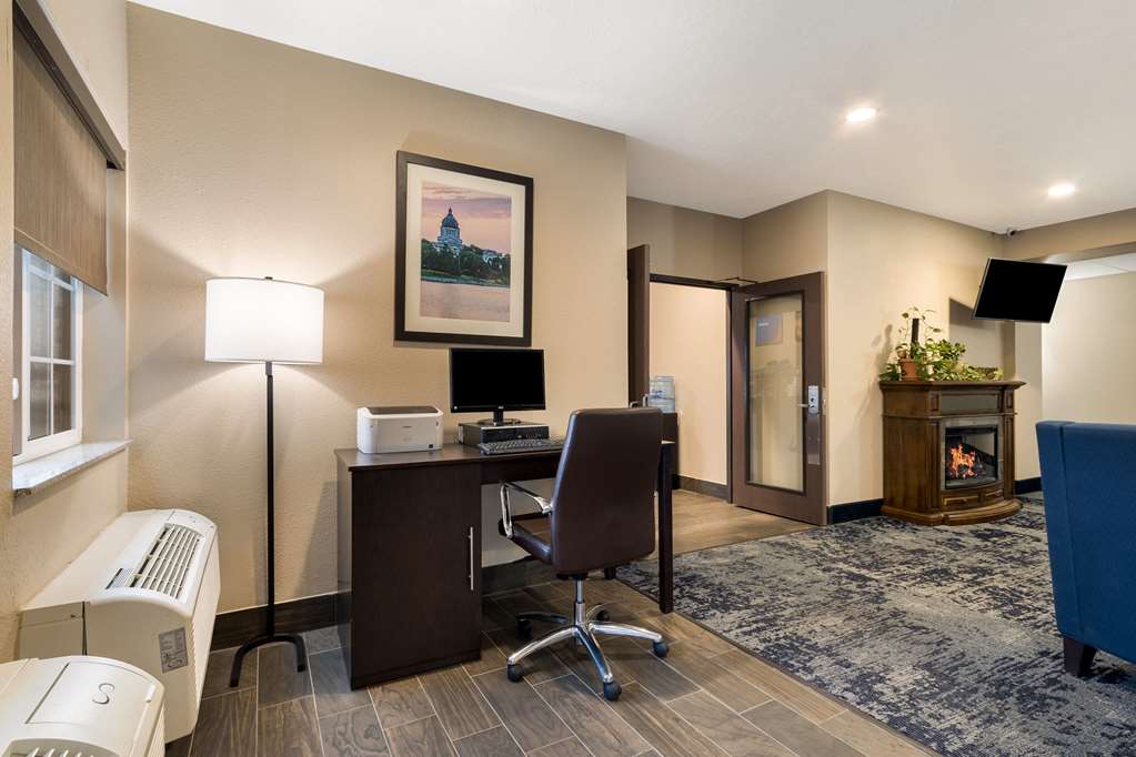 Comfort Inn Yankton SD - photo 36