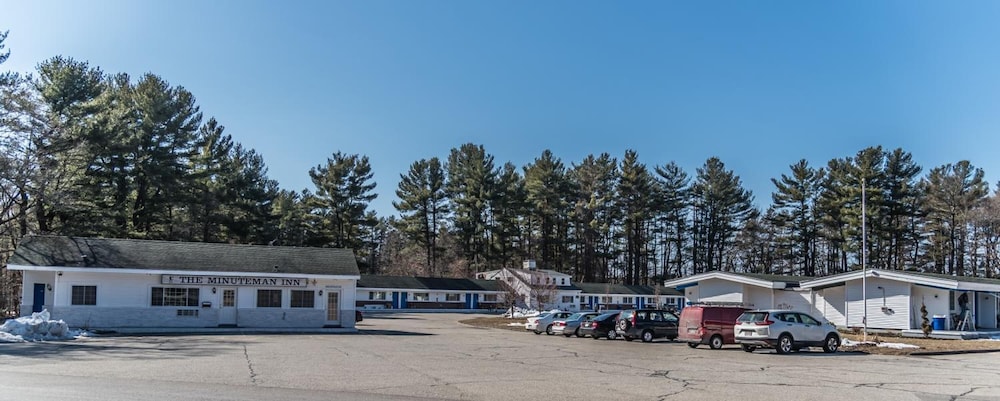 The Minuteman Inn - photo 32