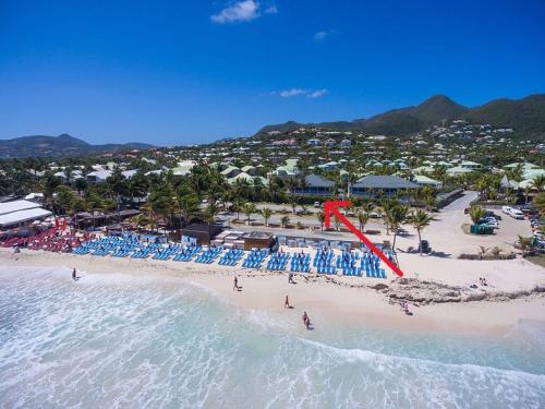 Princess Coco Beachfront Pool Orient Bay ultra fast Wifi in Unknown City, Saint Martin