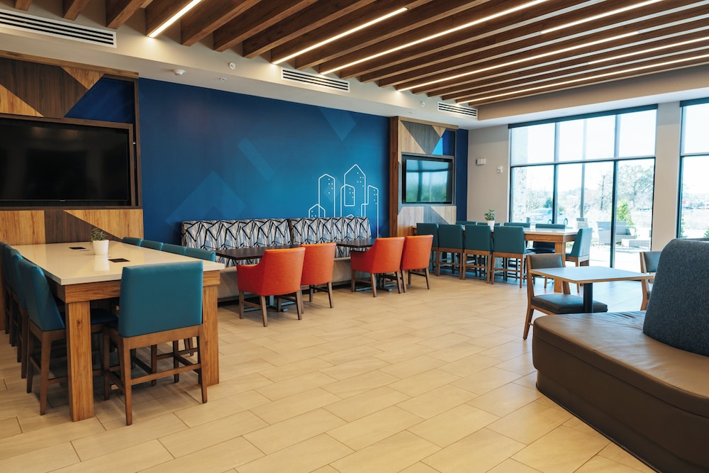 Holiday Inn Express & Suites McCalla Birmingham West by IHG - photo 76
