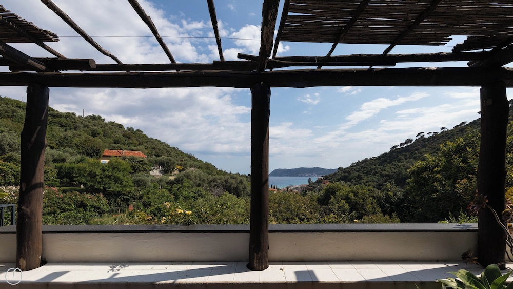 Italianway Fontanelle 34 — 4-Star Luxury Hotel in Alassio, Italy