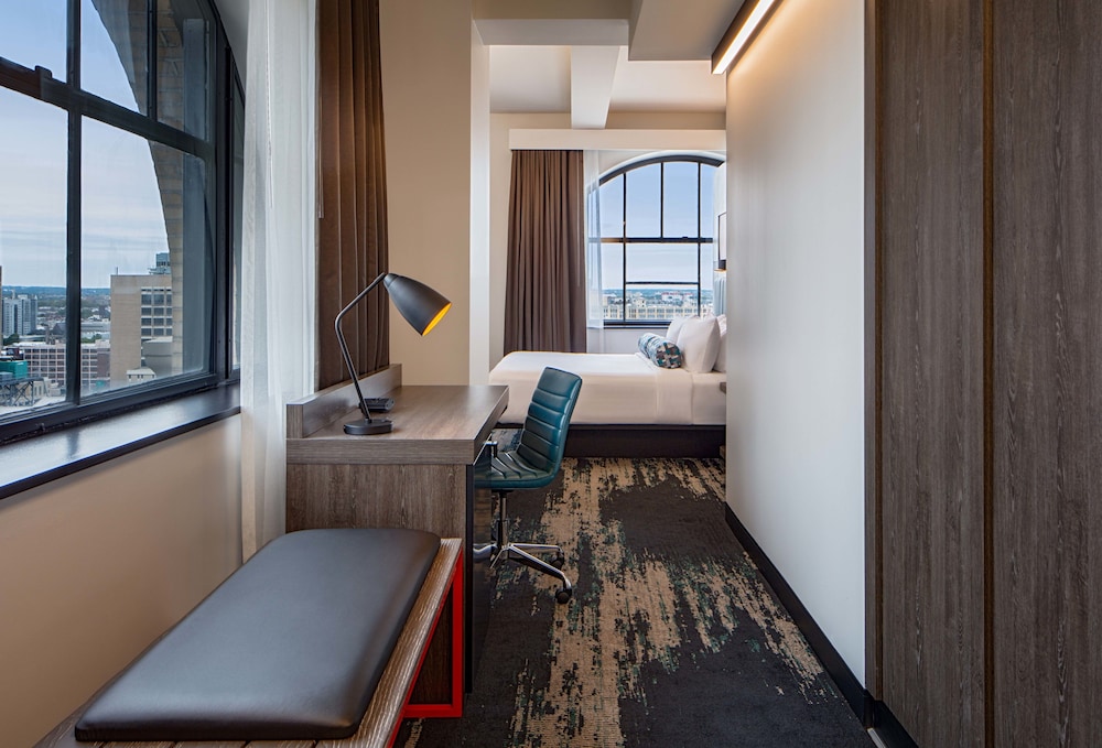 Aloft Philadelphia Downtown - photo 10