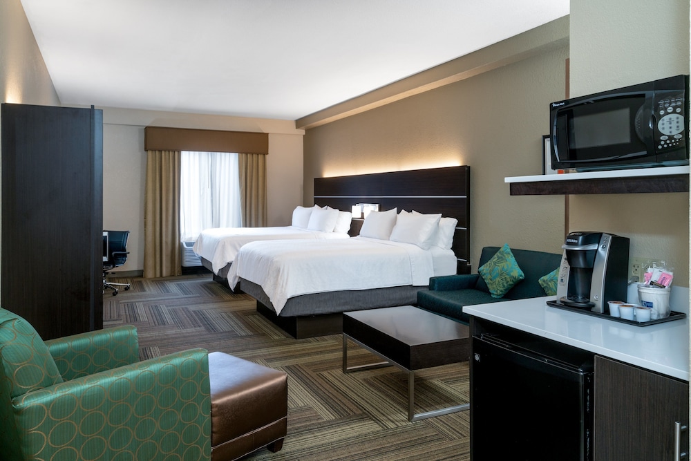 Holiday Inn Express & Suites Ashland by IHG - photo 12