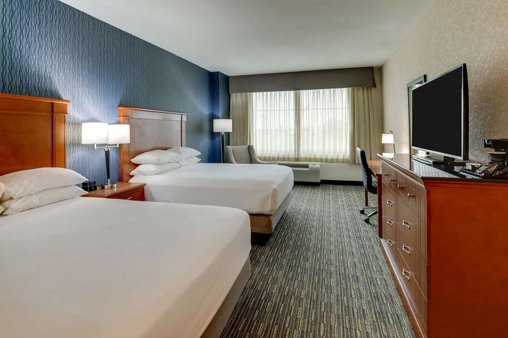Drury Inn & Suites St. Louis Arnold - photo 26