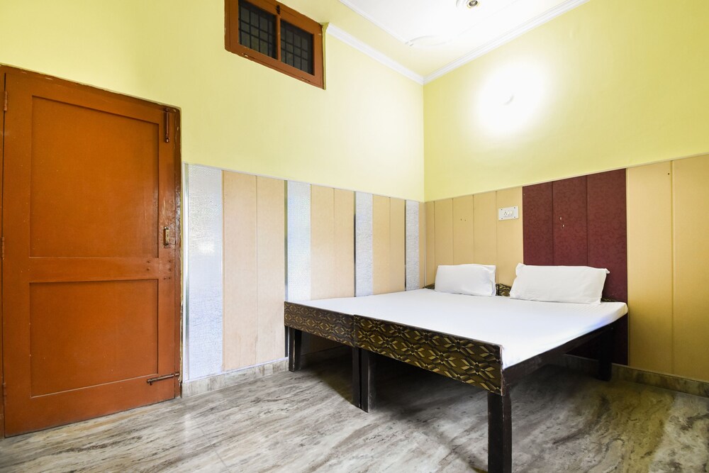 Spot On 49295 Hotel Kohinoor Park in Thanesar, India