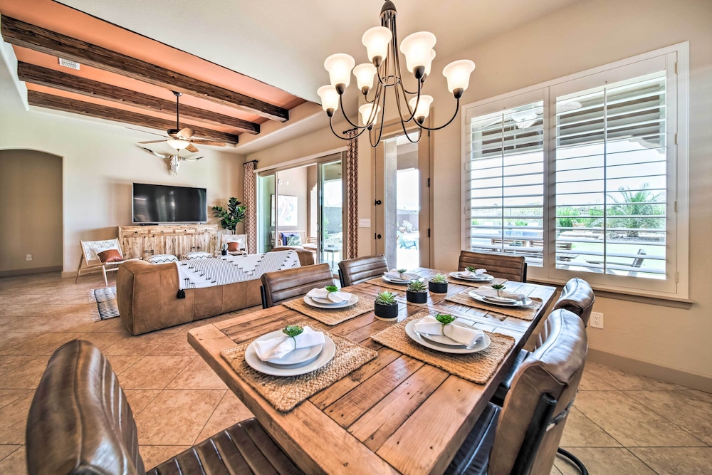 Resort Style Pool and Spa Upscale Goodyear Home - photo 18