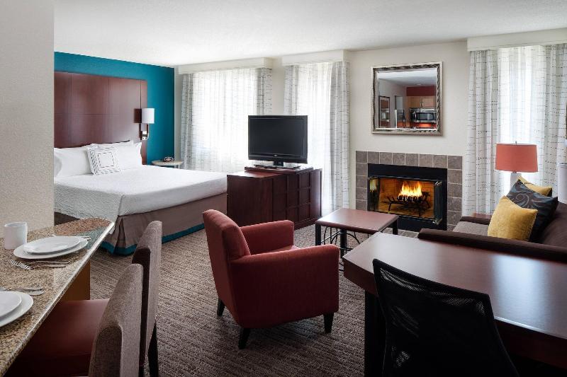 Residence Inn by Marriott Pleasant Hill - photo 30
