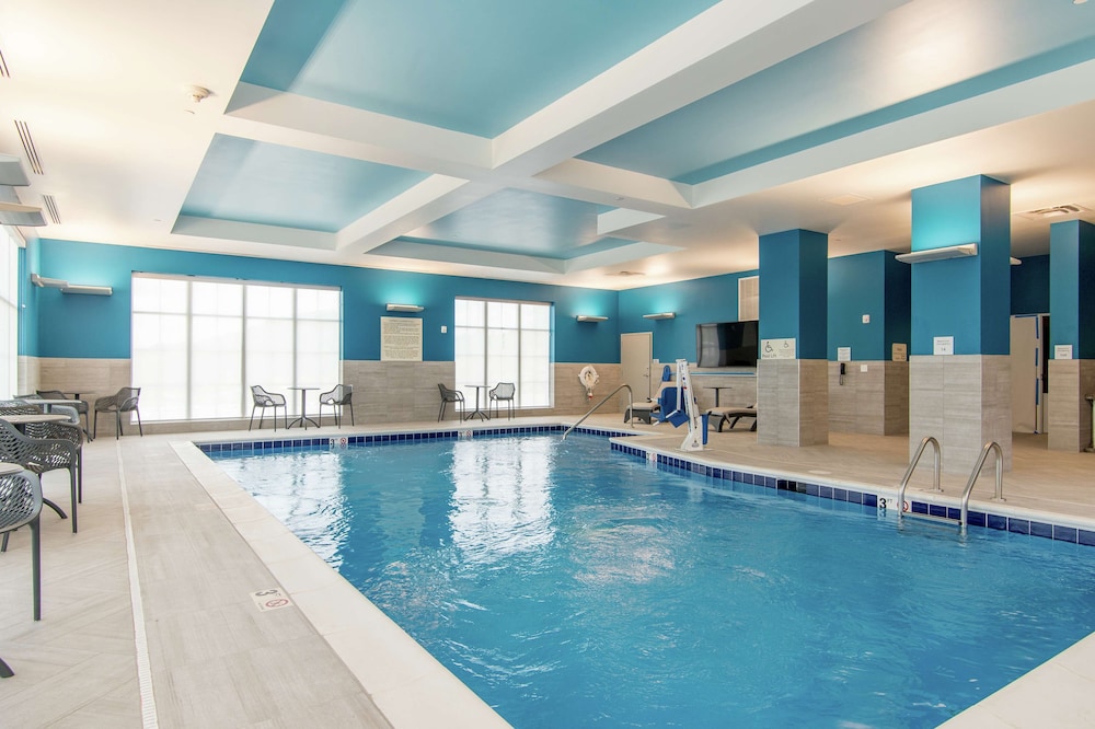 Hampton Inn & Suites Nashville North Skyline - photo 39