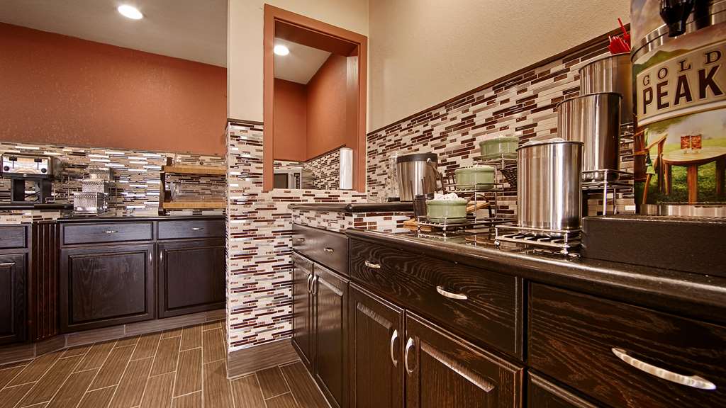 Best Western Green Tree Inn - photo 5