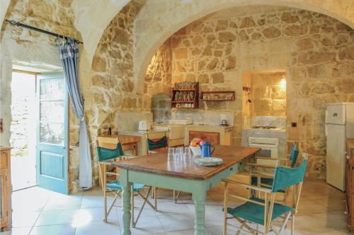 Villa Ta Marija — 4-Star Luxury Hotel in Xaghra, Malta