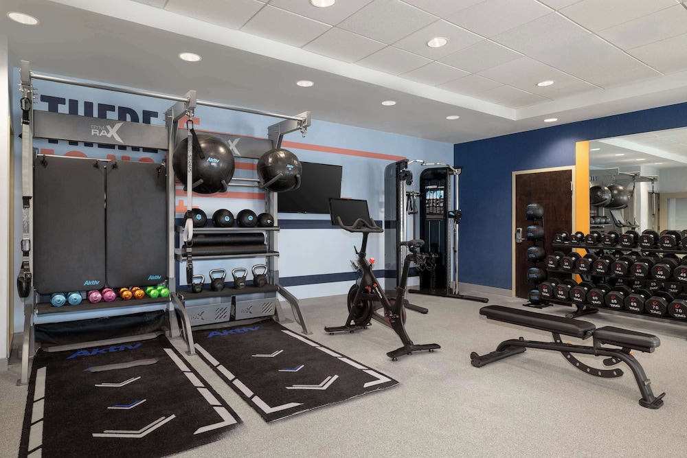 Hampton Inn & Suites Columbia South Fort Meade Area - photo 46