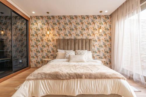 Luxury one bedroom in Maarif one — 4-Star Luxury Hotel in Casablanca, Morocco