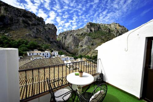 El Hechizo Del Bailón — hotel in Zuheros