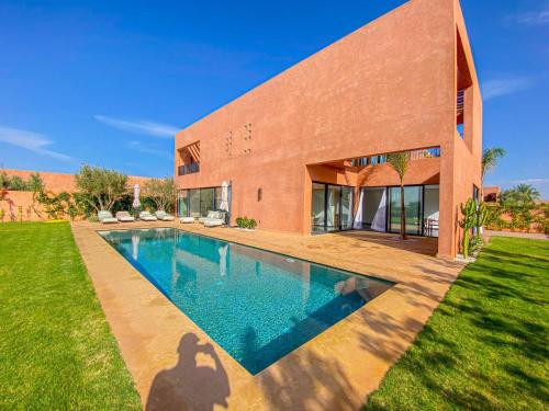 Villa Warda Luxe & Confort — 4-Star Luxury Hotel in Marrakesh, Morocco