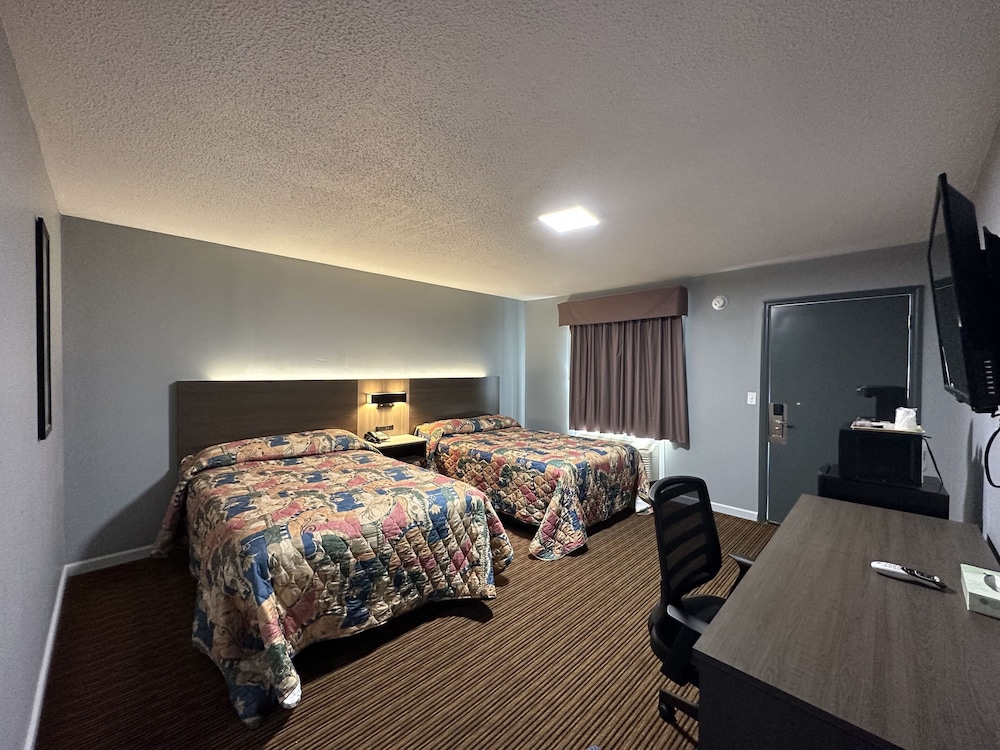 Rodeway Inn & Suites Walhalla - photo 9