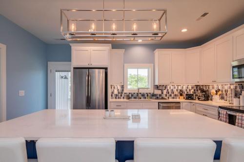 Paradise Pointe by Oak Island Accommodations - photo 46